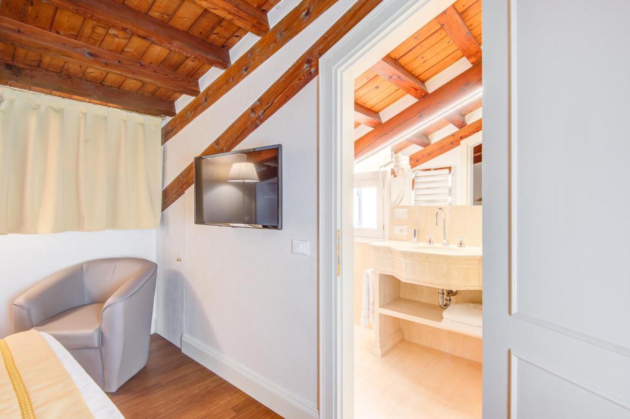 Master Venice Apartments Luaran gambar
