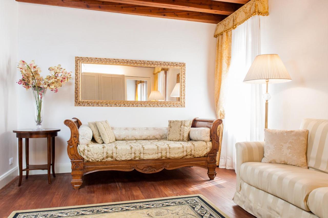 Master Venice Apartments Luaran gambar